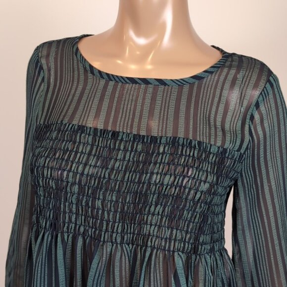RW&Co Striped Sheer Blouse Smocked Draped Peasant Style Cropped Bubble Sleeve - Picture 2 of 9